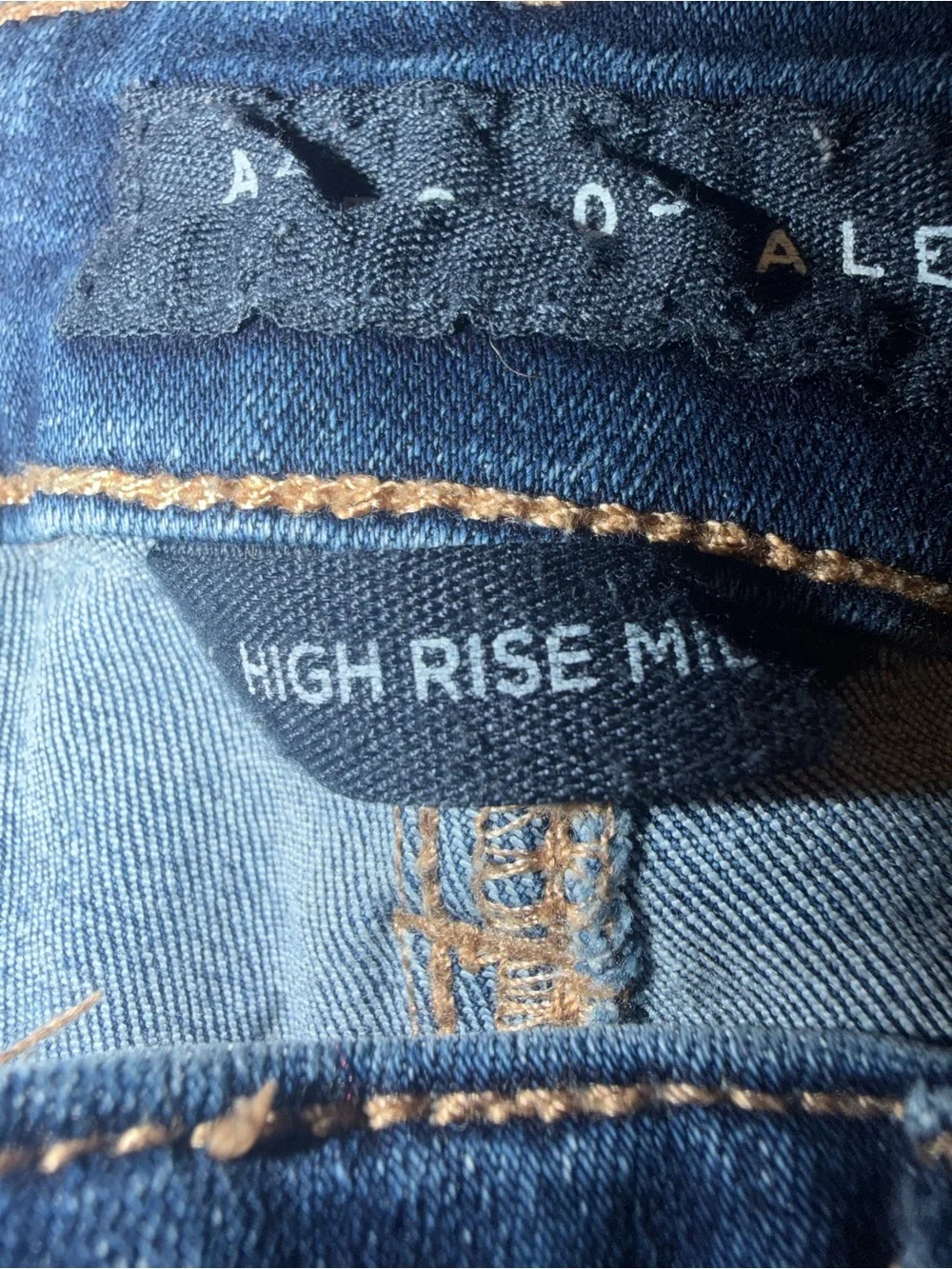 Aéropostale Cuffed Denim Midi Shorts Size 6 Stretch Long